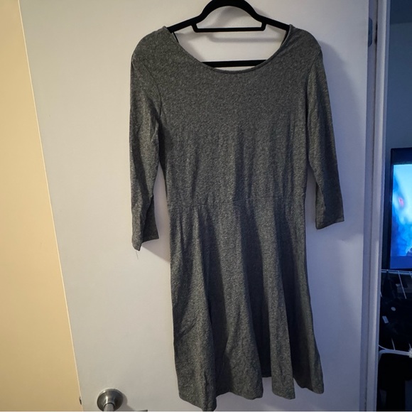 Grey dress - Picture 8 of 11